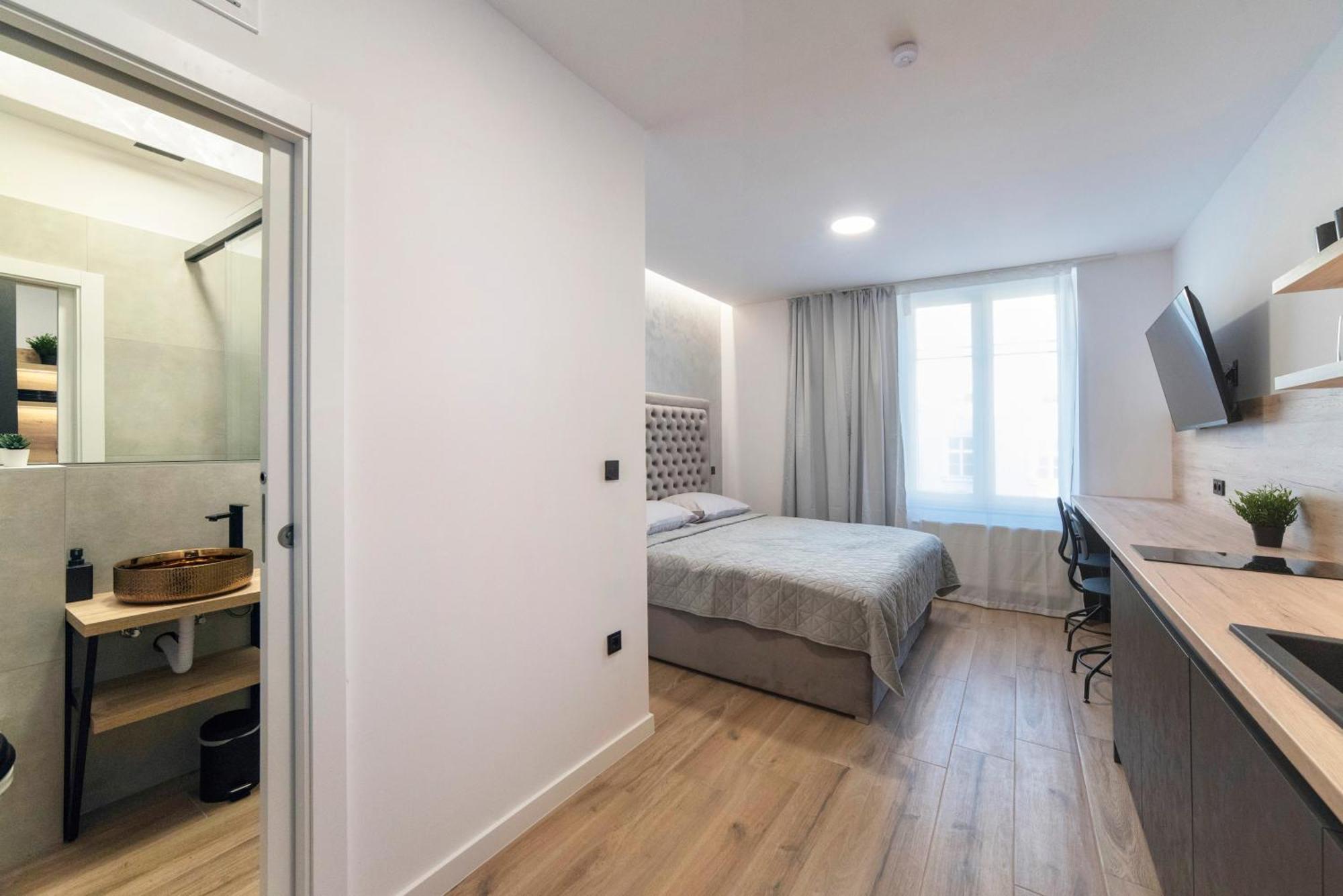 Liberty Apartments, 3Rd Floor, No Elevator Загреб Номер фото